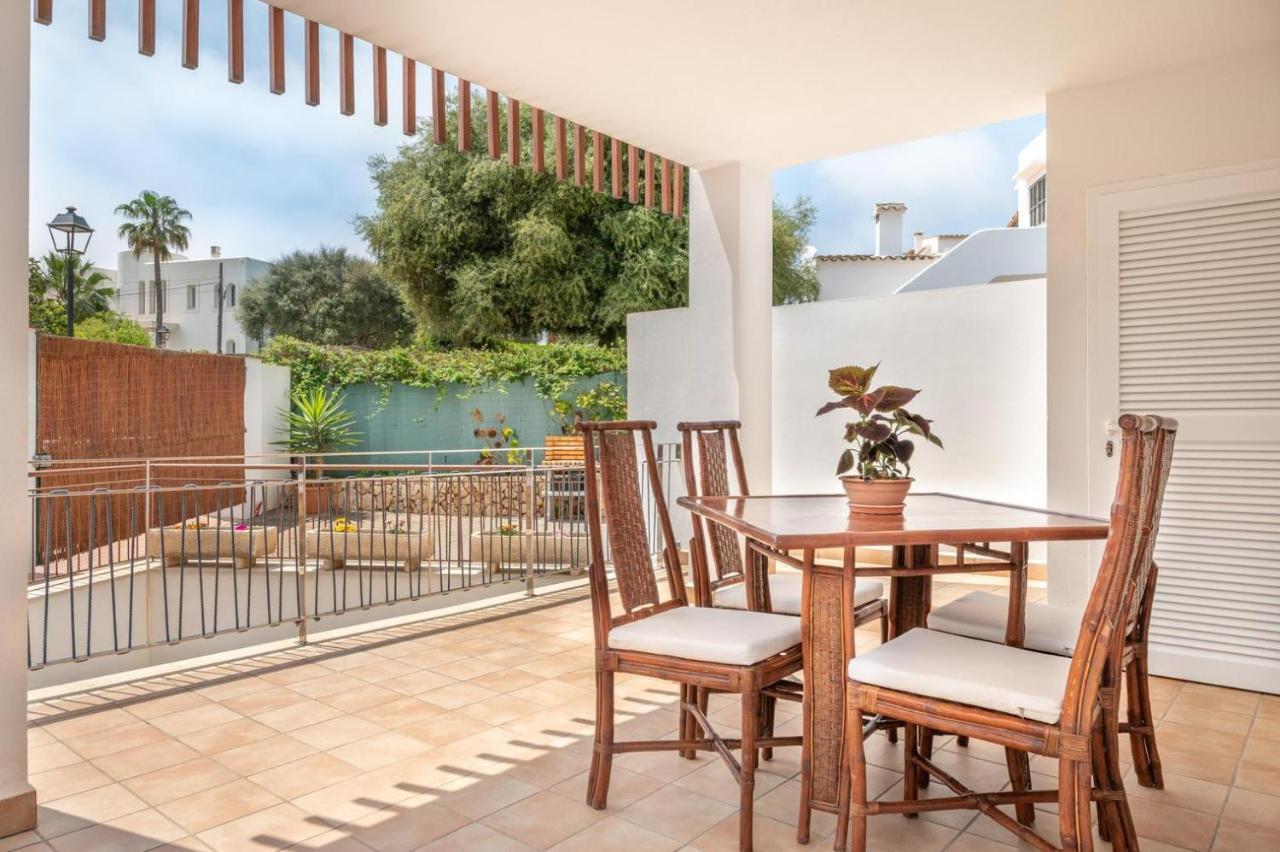 Apartaments Vaixell Santanyi Bagian luar foto