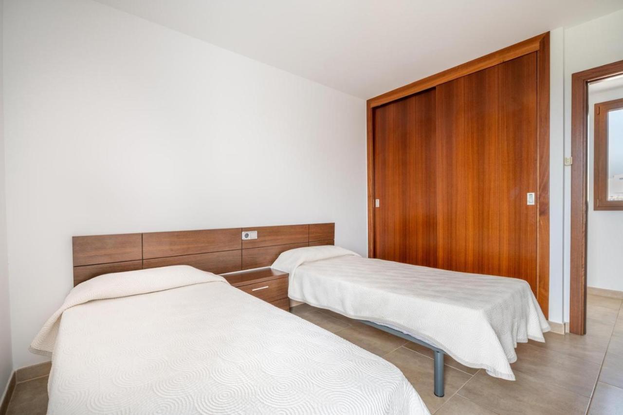 Apartaments Vaixell Santanyi Bagian luar foto